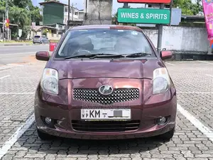 Toyota Vitz ILL 2007 Car (Used)