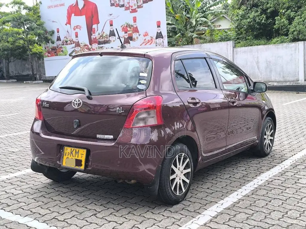 Toyota Vitz ILL 2007 Car (Used)