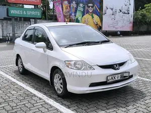 Honda Fit Aria 2005 Car (Used)