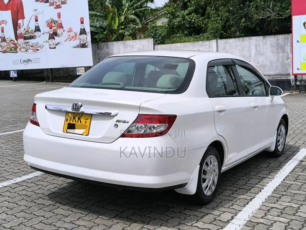 Honda Fit Aria 2005 Car (Used)