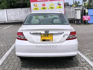 Honda Fit Aria 2005 Car (Used)