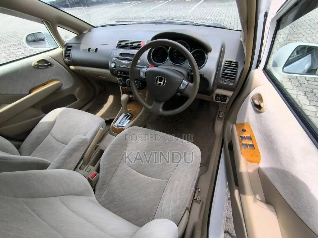 Honda Fit Aria 2005 Car (Used)
