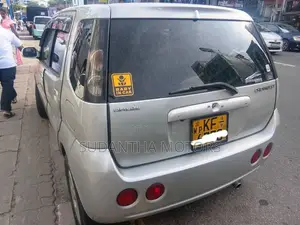 Suzuki Swift 2004 Car (Used)
