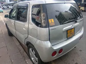 Suzuki Swift 2004 Car (Used)