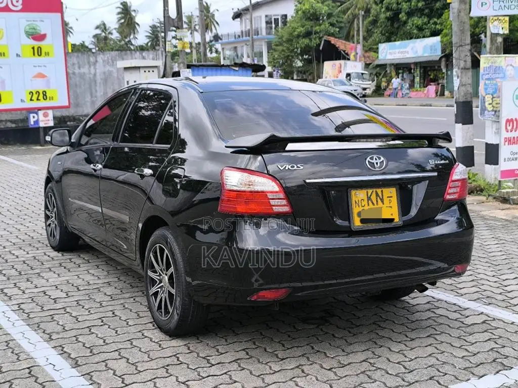Toyota Vios G 2010 Car (Used)
