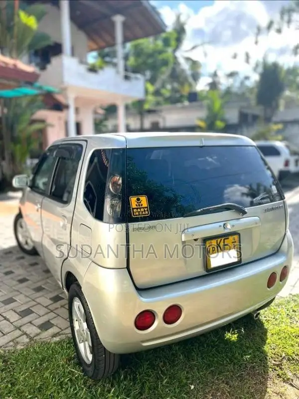Suzuki Swift 2004 Car (Used)