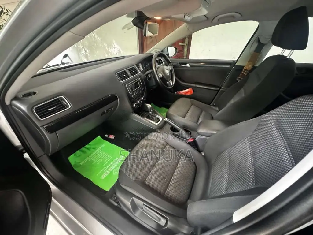 Volkswagen Jetta 2016 Car (Used)