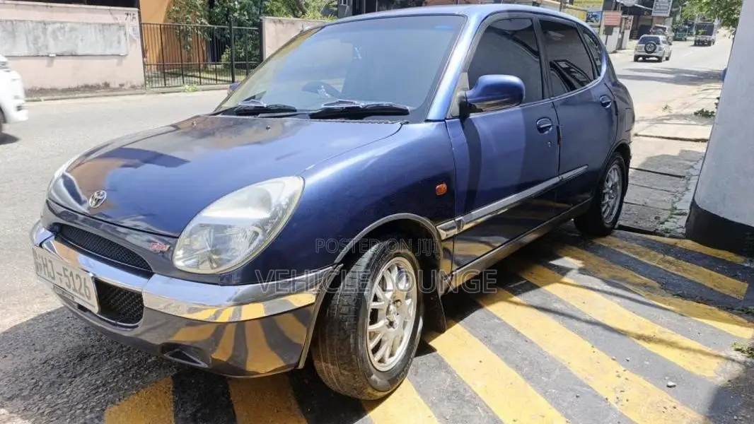 Toyota Duet 2000 Car (Used)