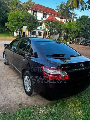Toyota Premio 2012 Car (Used)
