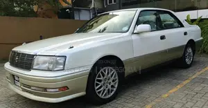 Toyota Crown 1996 Car (Used)