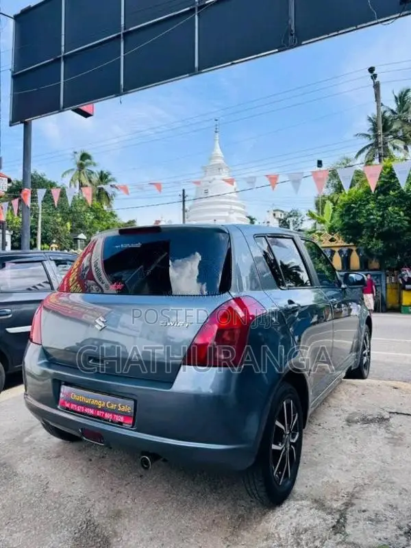 Suzuki Swift 2010 Car (Used)