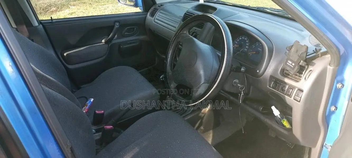 Suzuki Swift 2002 Car (Used)