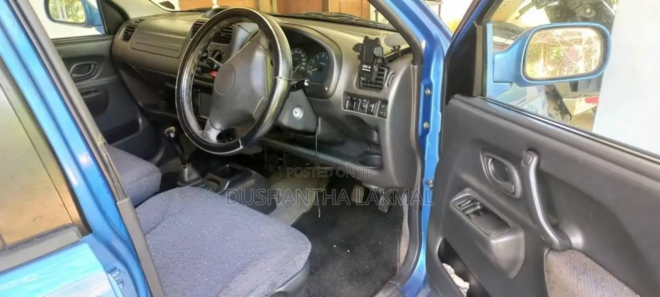 Suzuki Swift 2002 Car (Used)
