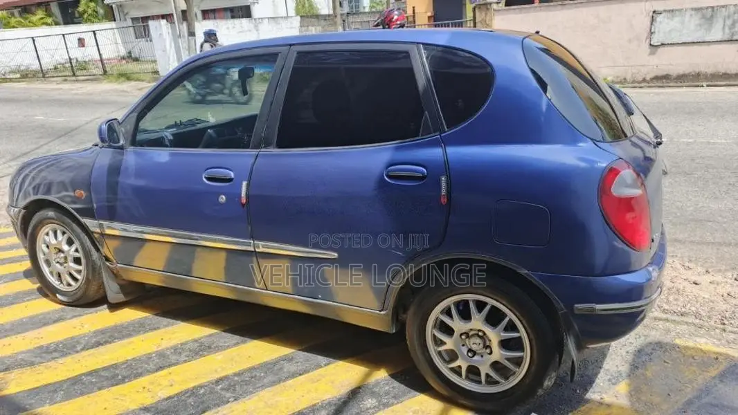 Toyota Duet 2000 Car (Used)