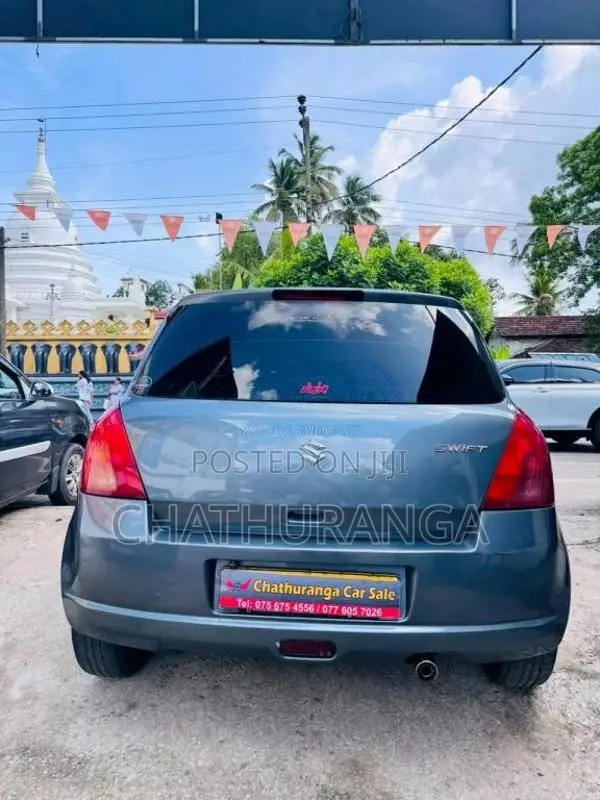 Suzuki Swift 2010 Car (Used)