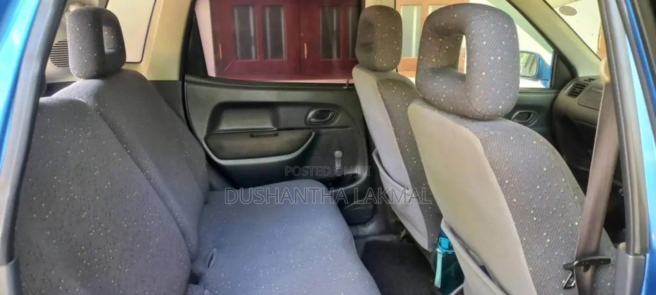 Suzuki Swift 2002 Car (Used)