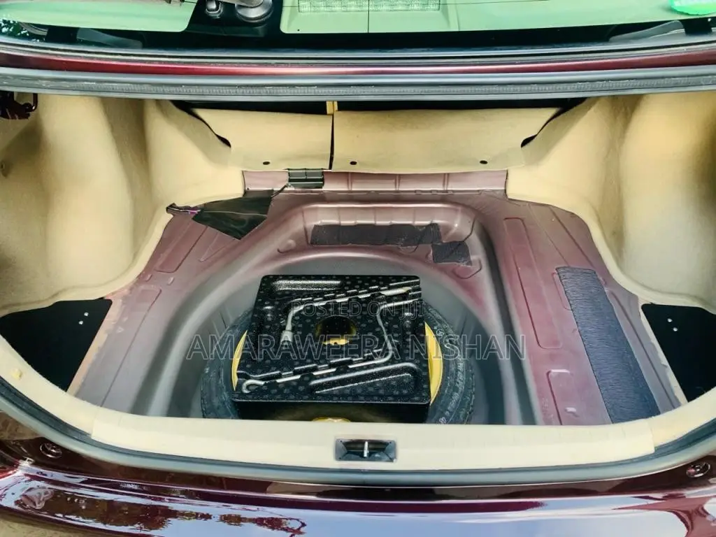 Toyota Premio 2013 Car (Used)