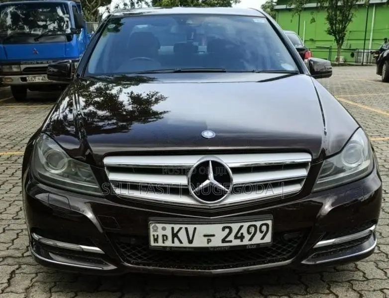 Mercedes-Benz C180 2013 Car (Used)