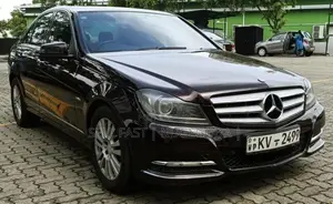 Mercedes-Benz C180 2013 Car (Used)
