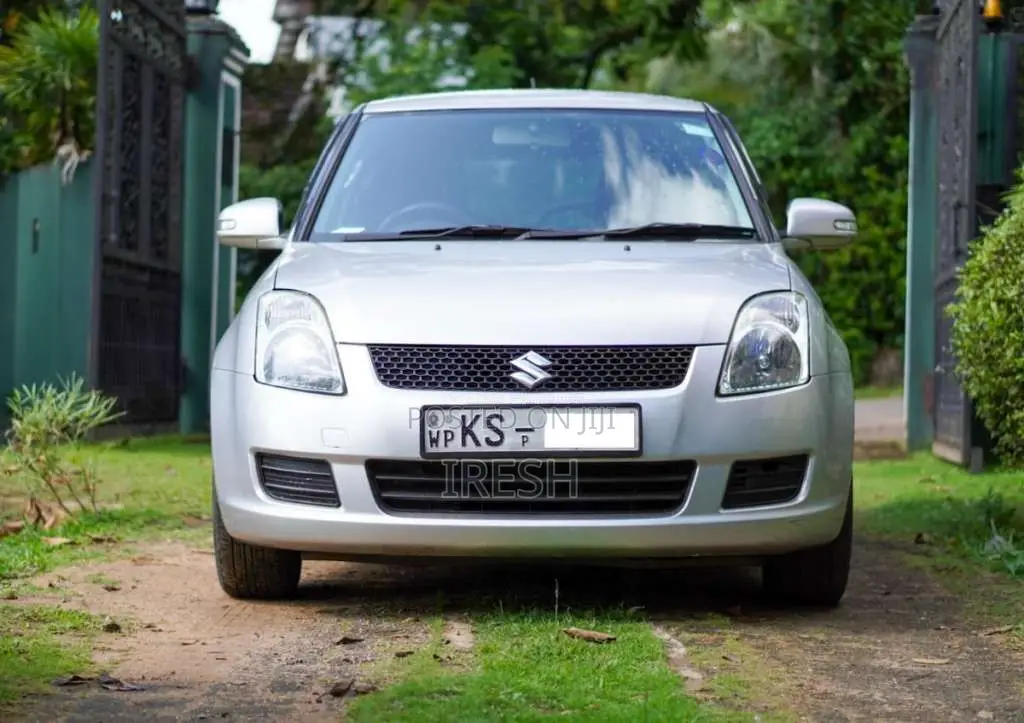 Suzuki Swift 2010 Car (Used)