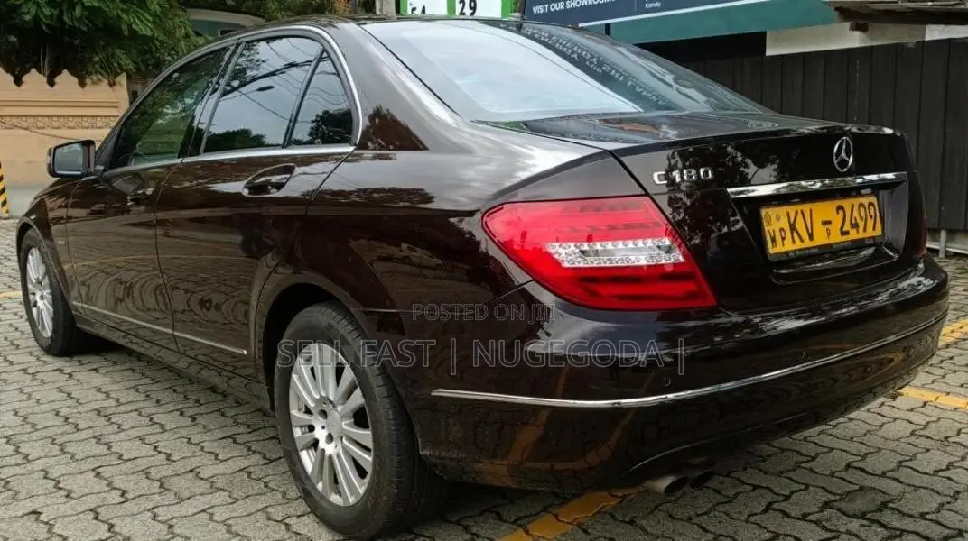 Mercedes-Benz C180 2013 Car (Used)