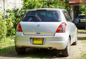 Suzuki Swift 2010 Car (Used)