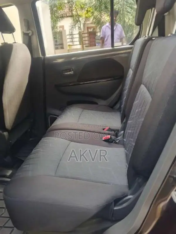 Suzuki Wagon R Stingray 2014 Car (Used)