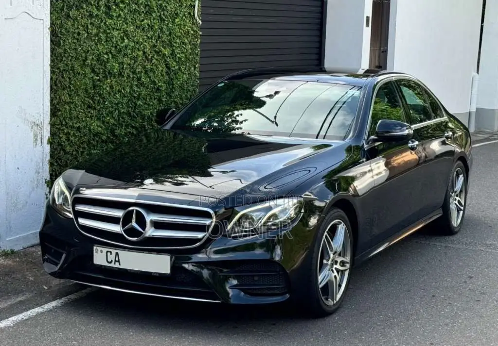 Mercedes-Benz E200 2016 Car (Used)