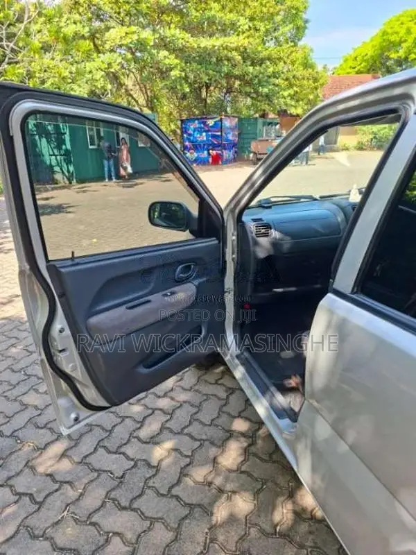 Suzuki Swift 2003 Car (Used)