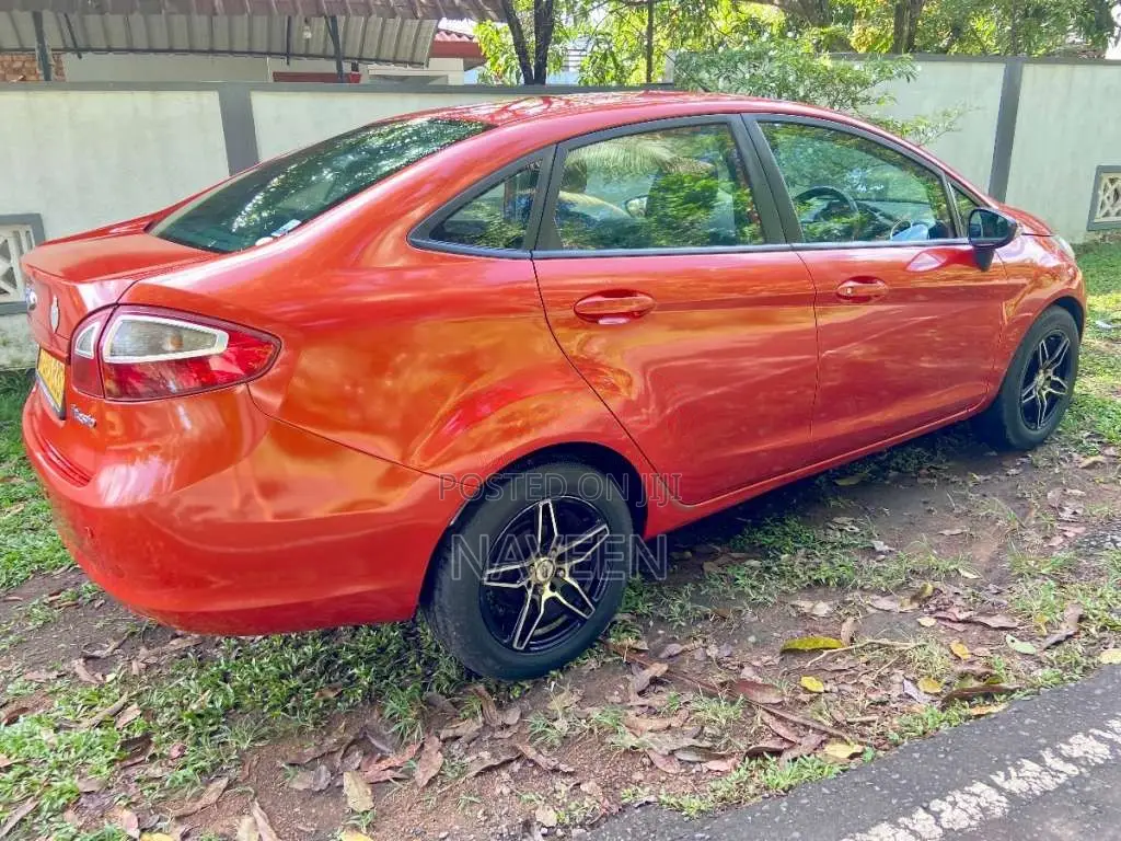 Ford Fiesta 2016 Car (Used)