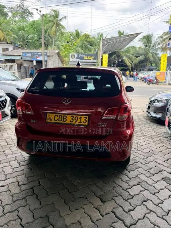 Micro D 20 2018 Car (Used)