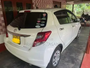 Toyota Vitz 2016 Car (Used)