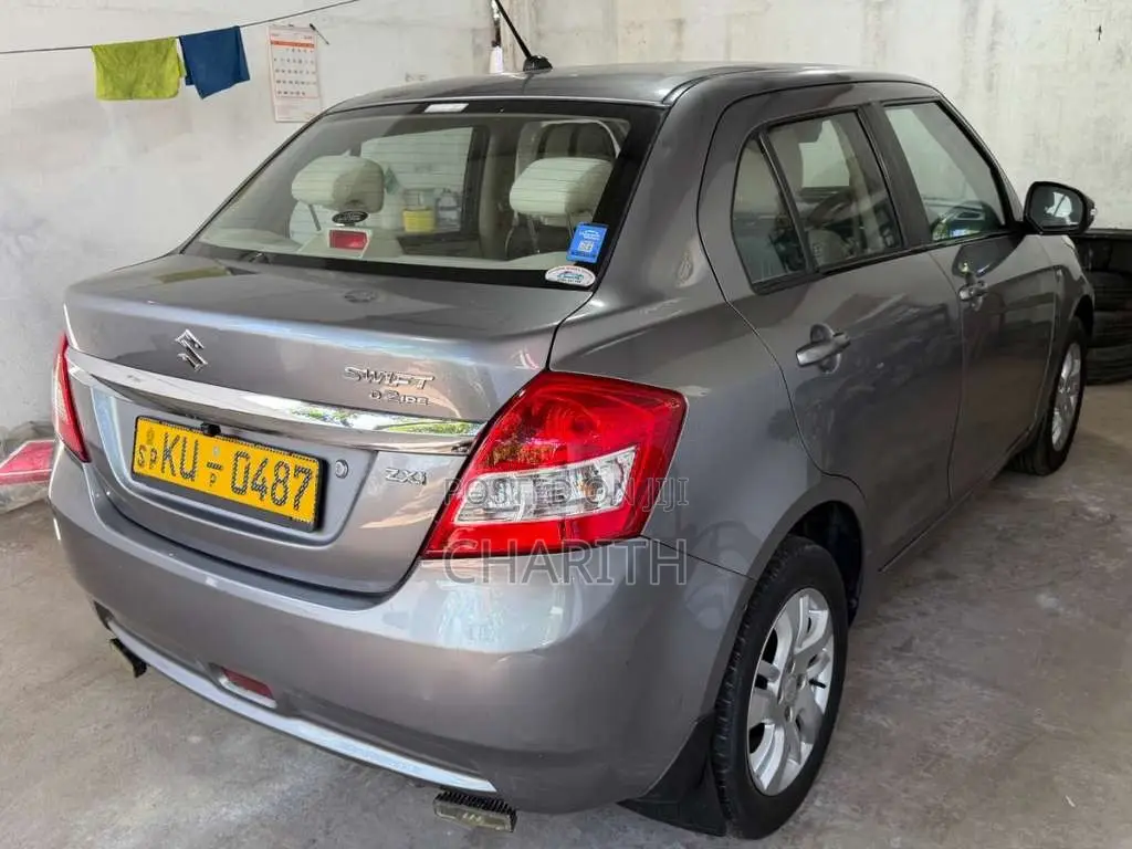 Suzuki Swift 2012 Car (Used)