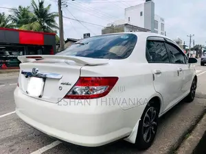 Honda Fit Aria Gd8 2008 Car (Used)