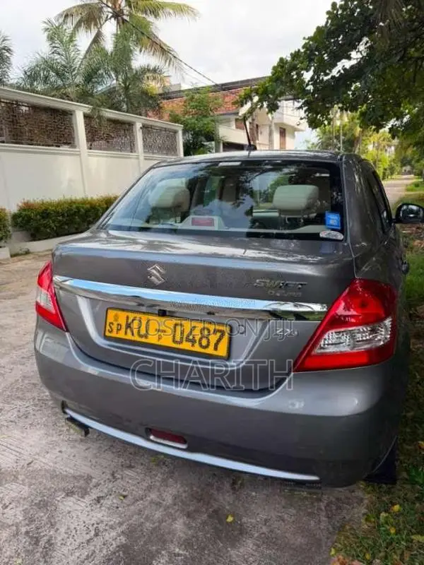 Suzuki Swift 2012 Car (Used)