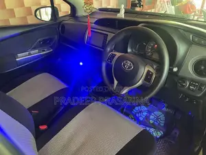 Toyota Vitz 2016 Car (Used)