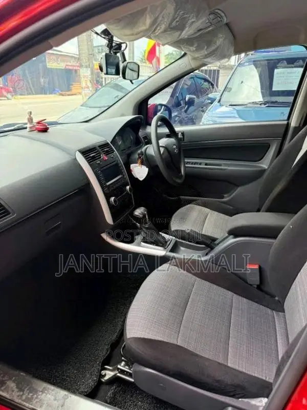 Micro D 20 2018 Car (Used)