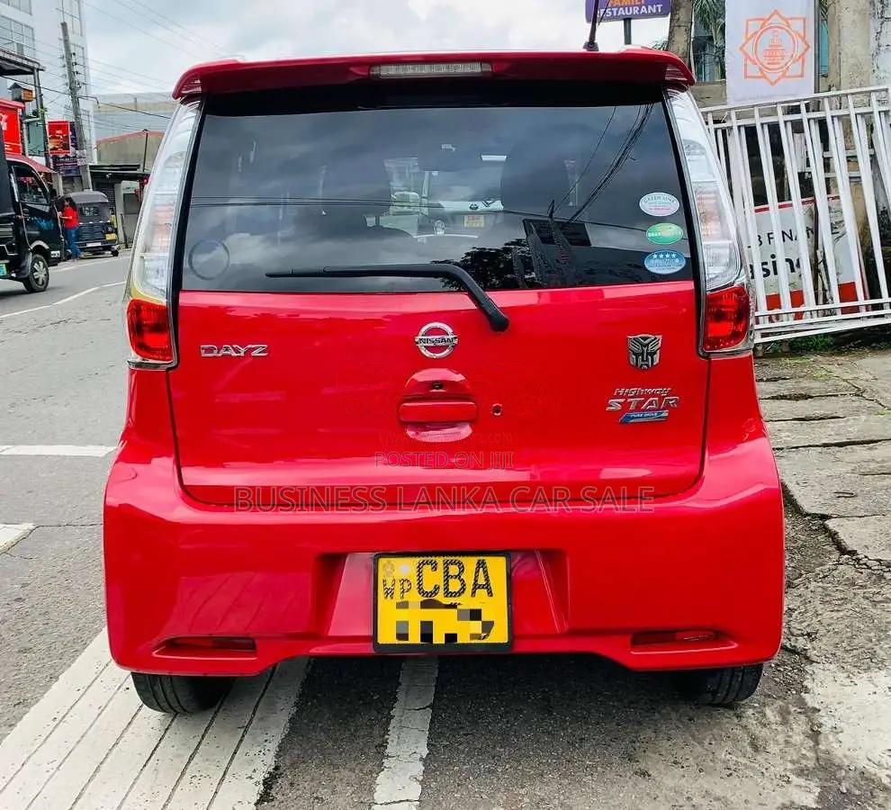 Nissan Dayz Highway Star 2015 Car (Used)
