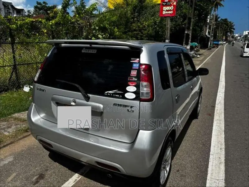 Suzuki Swift 2004 Car (Used)