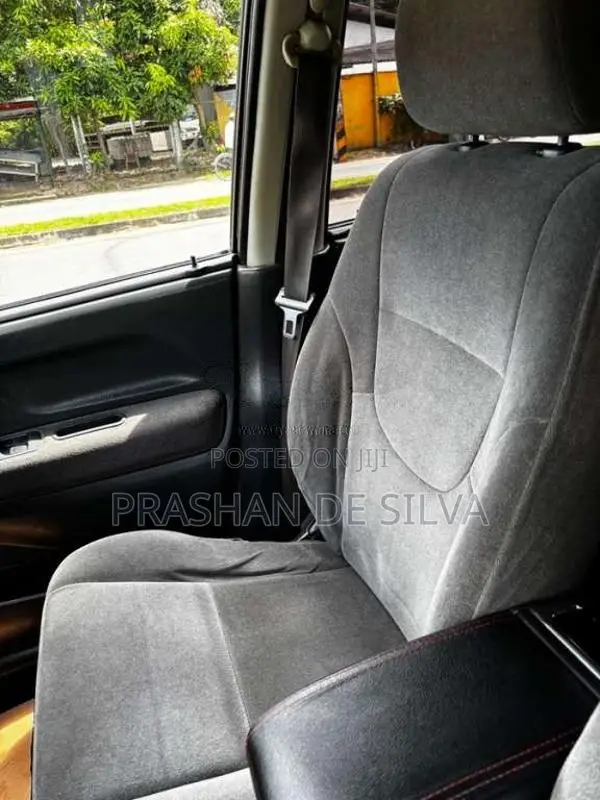 Suzuki Swift 2004 Car (Used)