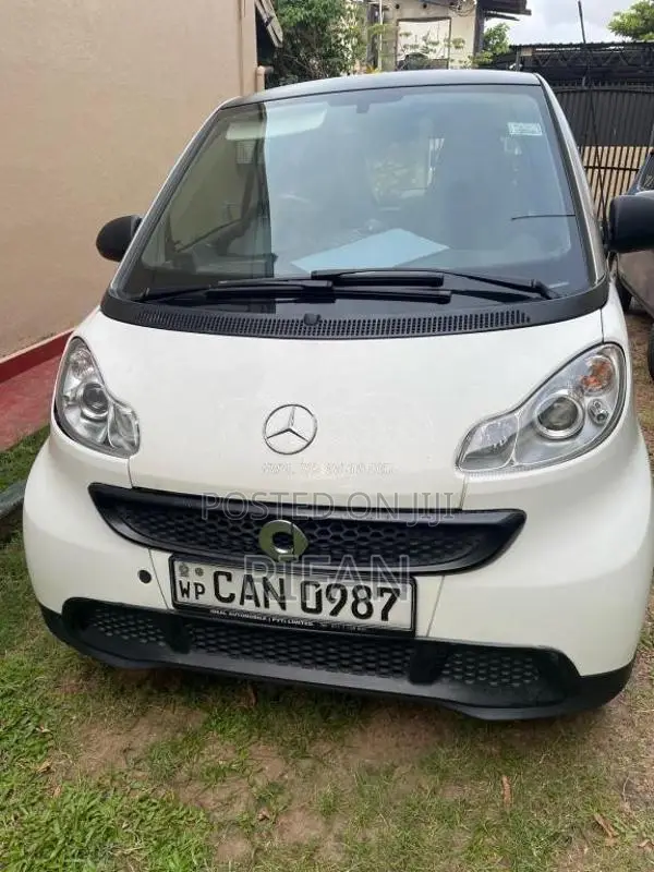 Mercedes-Benz Smart 2012 Car (Used)