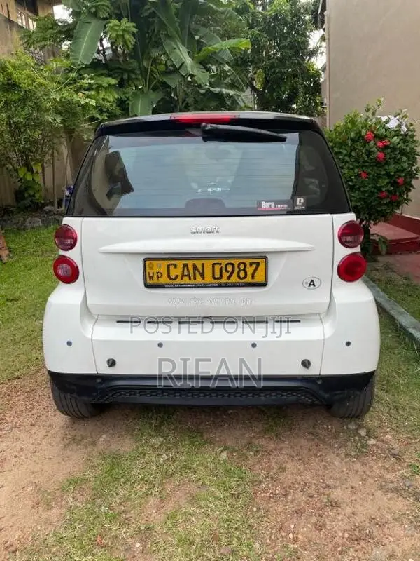 Mercedes-Benz Smart 2012 Car (Used)