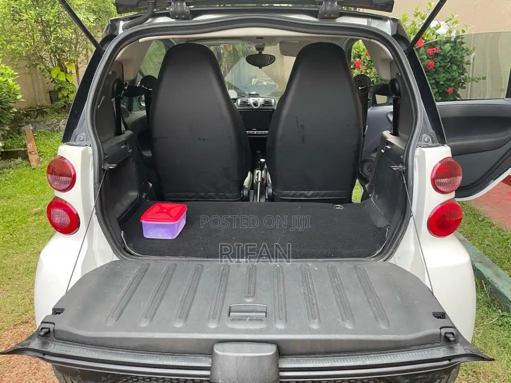 Mercedes-Benz Smart 2012 Car (Used)