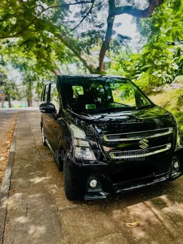 Suzuki Wagon R Stingray 2017 Car (Used)