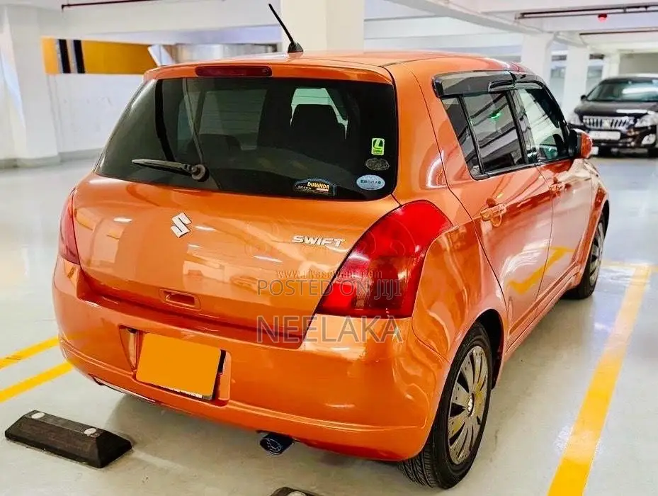 Suzuki Swift 2004 Car (Used)