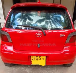 Toyota Vitz 1999 Car (Used)