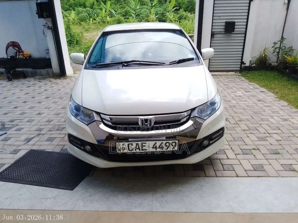 Honda Insight Ze3 2013 Car (Used)