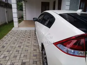 Honda Insight Ze3 2013 Car (Used)