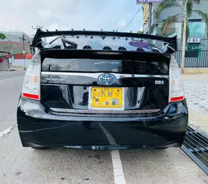 Toyota Prius 2011 Car (Used)