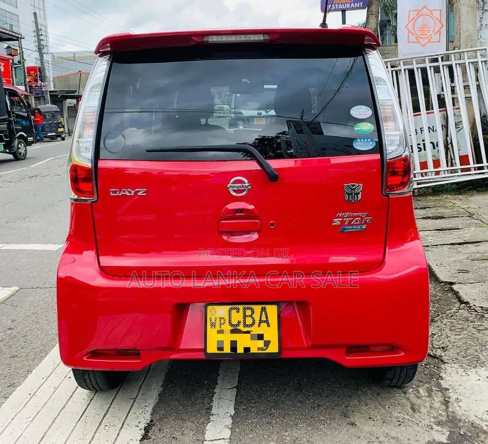 Nissan Dayz Highway Star 2015 Car (Used)